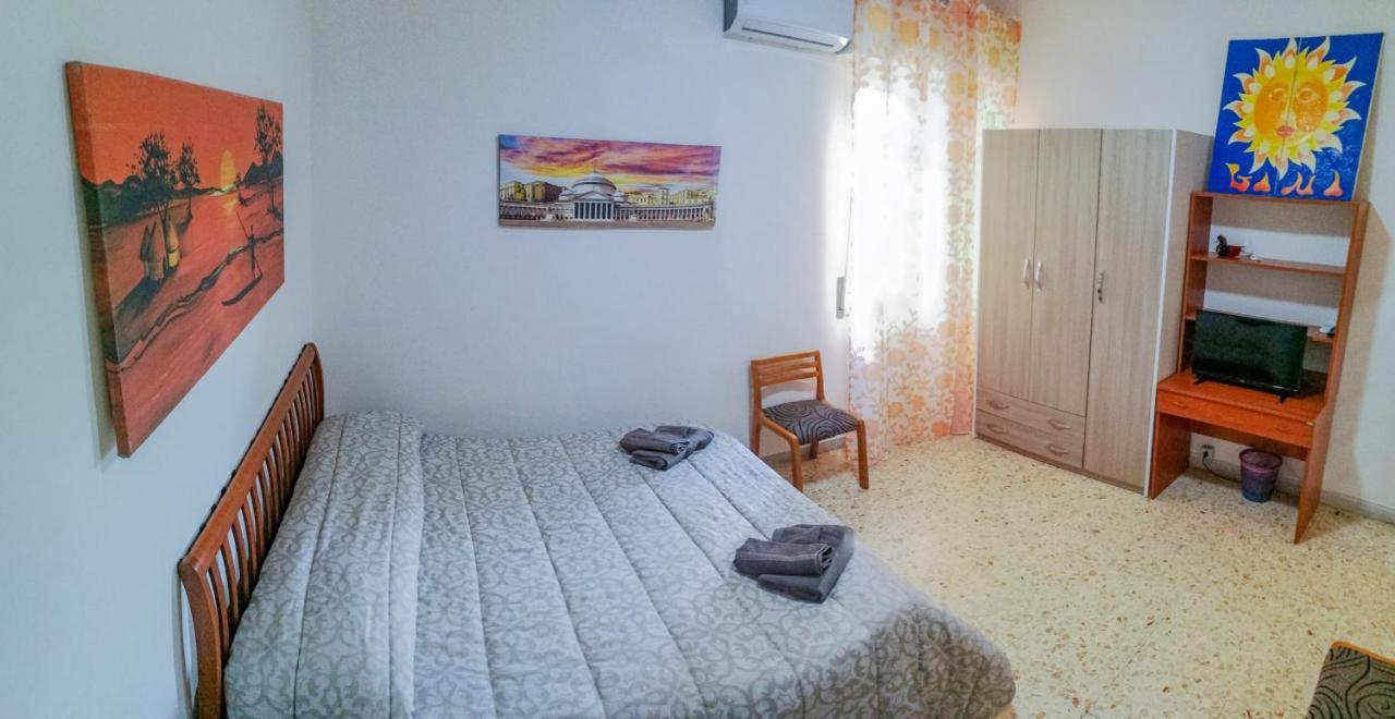 Metro Guest House 2 Naples Extérieur photo