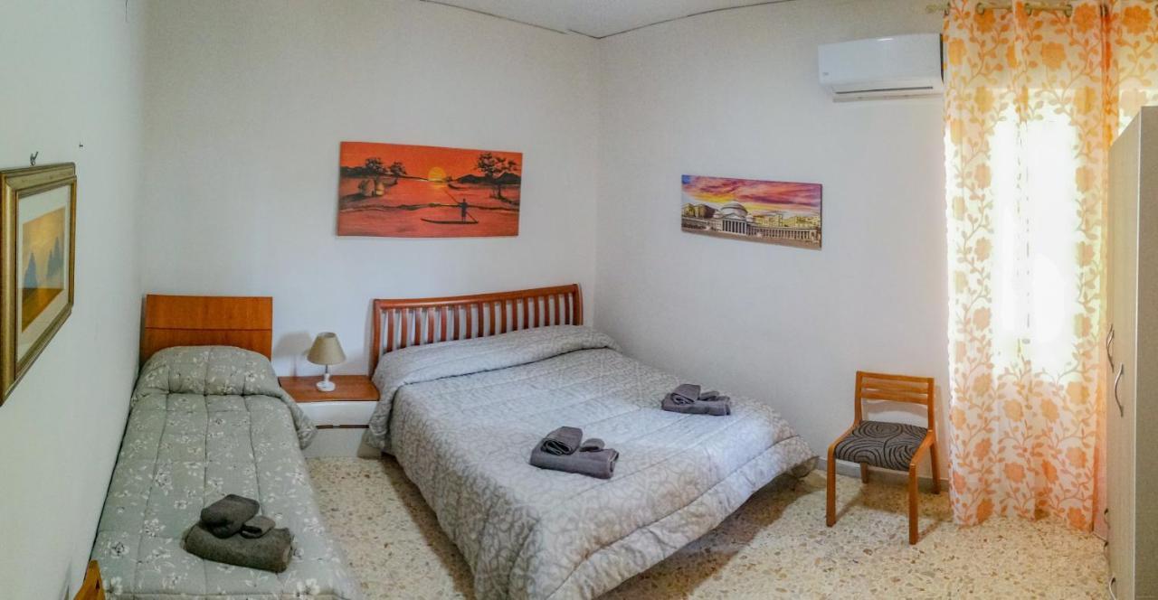 Metro Guest House 2 Naples Extérieur photo
